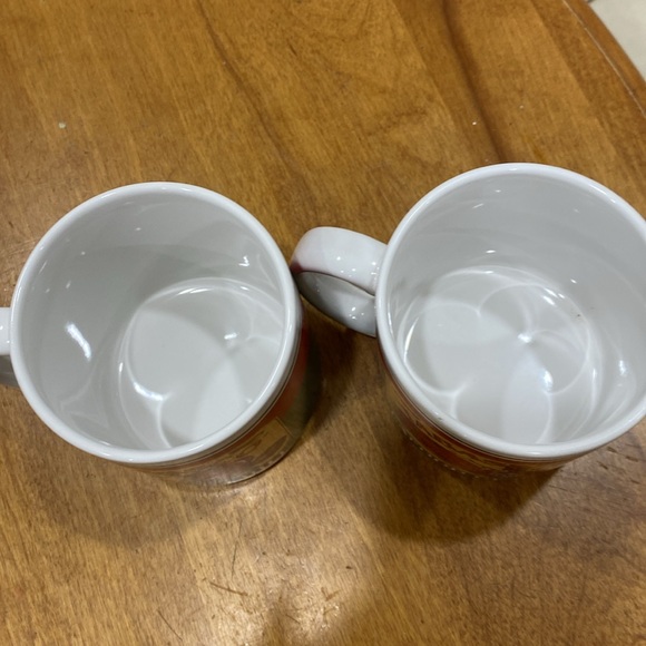 NWOT.  Set of 2, 16oz., Tabasco brand, ceramic mugs. - Picture 3 of 11